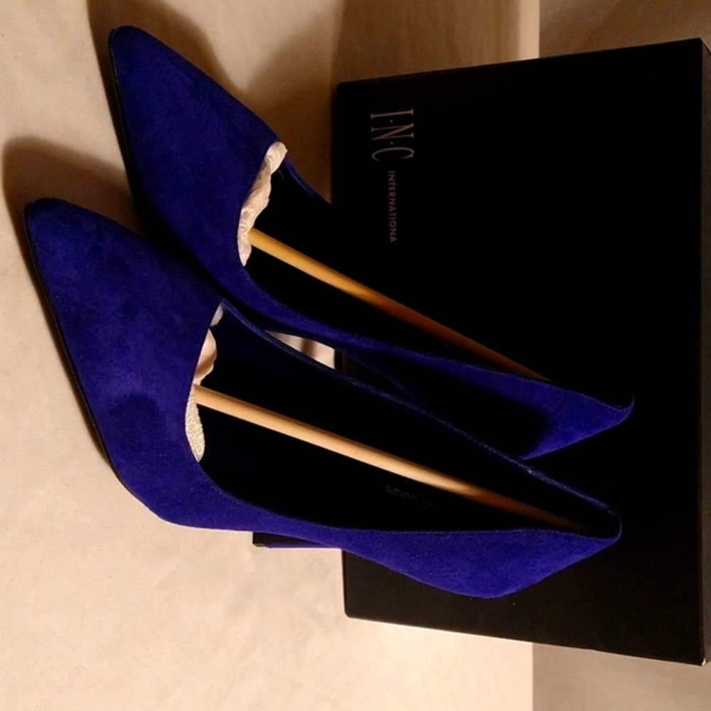 INC INTERNATIONAL CONCEPTS ELECTRIC BLUE SUEDE STILETTOS SHOES - Picture 5 of 5